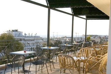 Отель Four Seasons Афины
